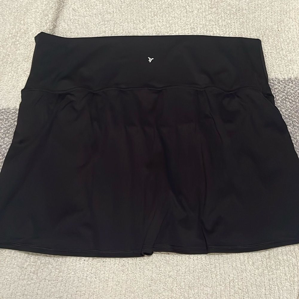 NWT- Old Navy - XL. High Waist Maternity Skort - Picture 5 of 12